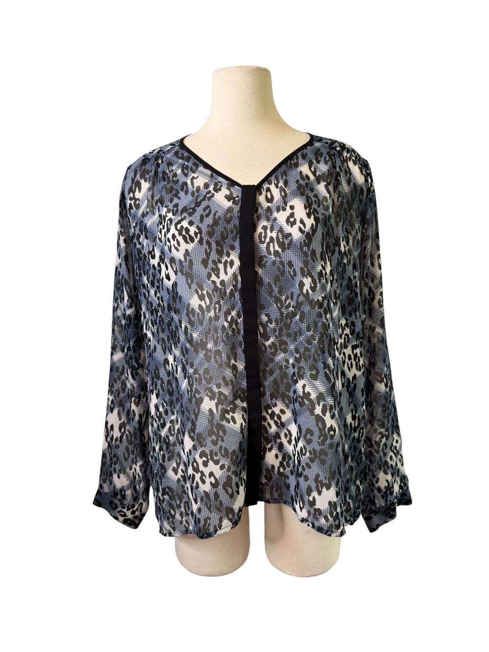 Womens Cabi Large Blue Leopard Print V-Neck Blouse